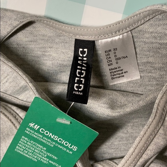 Short Grey Dress Size 0 Brand New - Picture 3 of 3